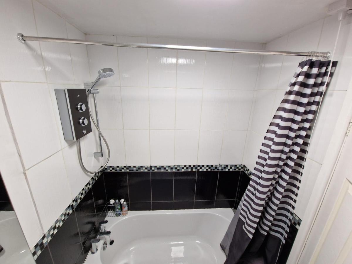 Comfy Apartment, Self Check-In 24H-Day, 7Days-Week, Sleep 4 - In Devon, Dartmoor, Near A38 Teigngrace ภายนอก รูปภาพ