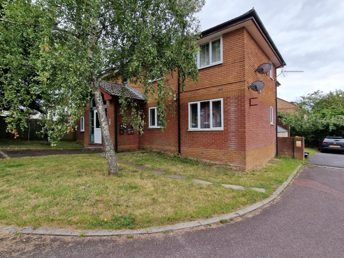 Comfy Apartment, Self Check-In 24H-Day, 7Days-Week, Sleep 4 - In Devon, Dartmoor, Near A38 Teigngrace ภายนอก รูปภาพ